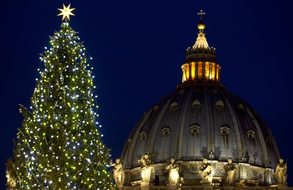 Albero di Natale-Piazza San Pietro