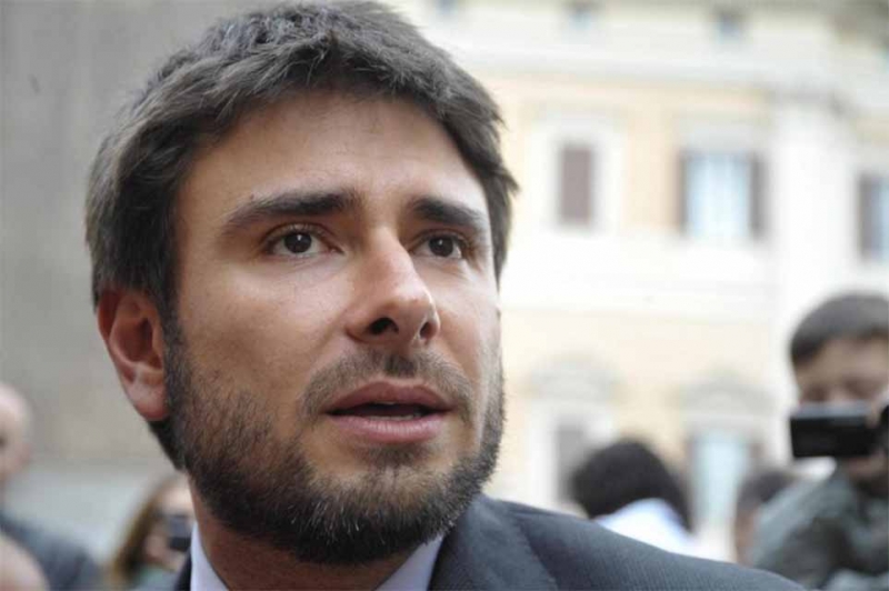 alessandro-di-battista1.jpg