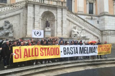 roma_campidoglio_striscione_stadio.JPG