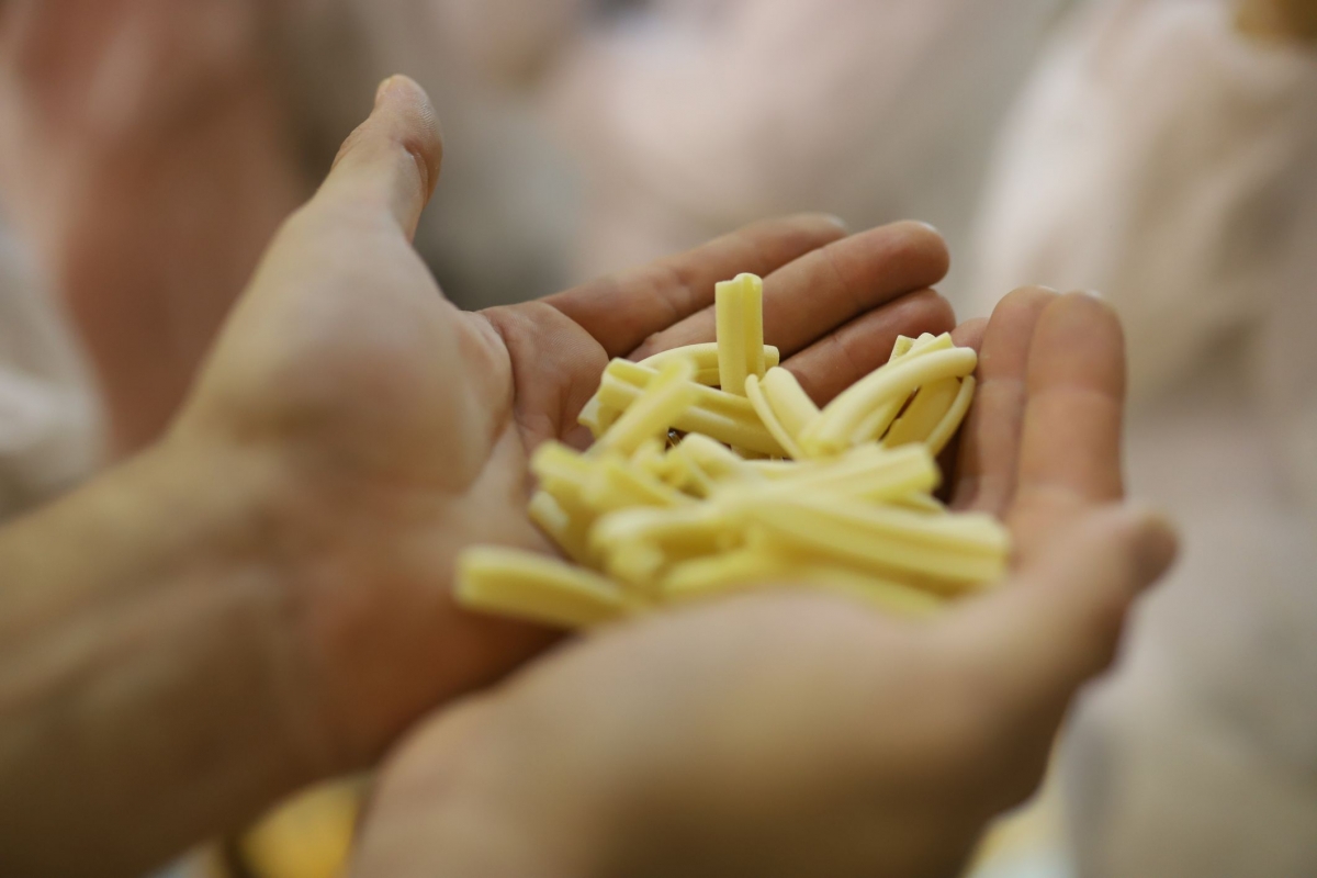 Loro di Napoli, a Milano 