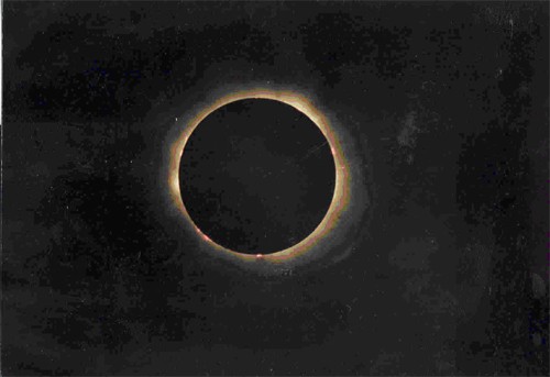 L'”ALLINEAMENTO PERFETTO”: QUELL'ECLISSE DI SOLE DELL'11 AGOSTO 1999