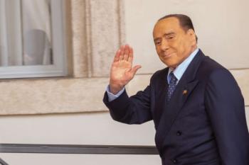 Silvio-Berlusconi_large-900x600.jpg