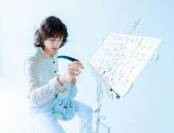 Androgynus-Violino-2-celeste.jpg