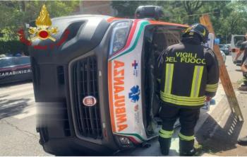 ambulanza-incidente.jpg