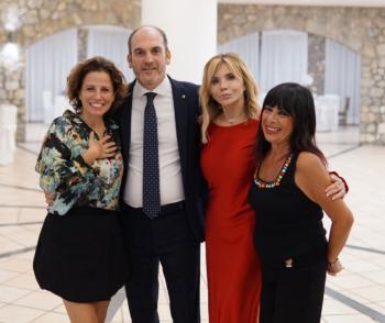 Anna-Ammirati,-Sindaco-Michele-Guardia,Vittoriana-Abate-e-Francesca-Piggianelli.jpg