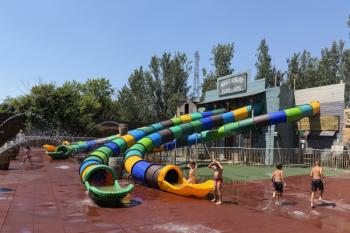 Cowboyland---la-nuova-area-acquatica-“San-Antonio-Water-Valley”-RESIZE.jpg